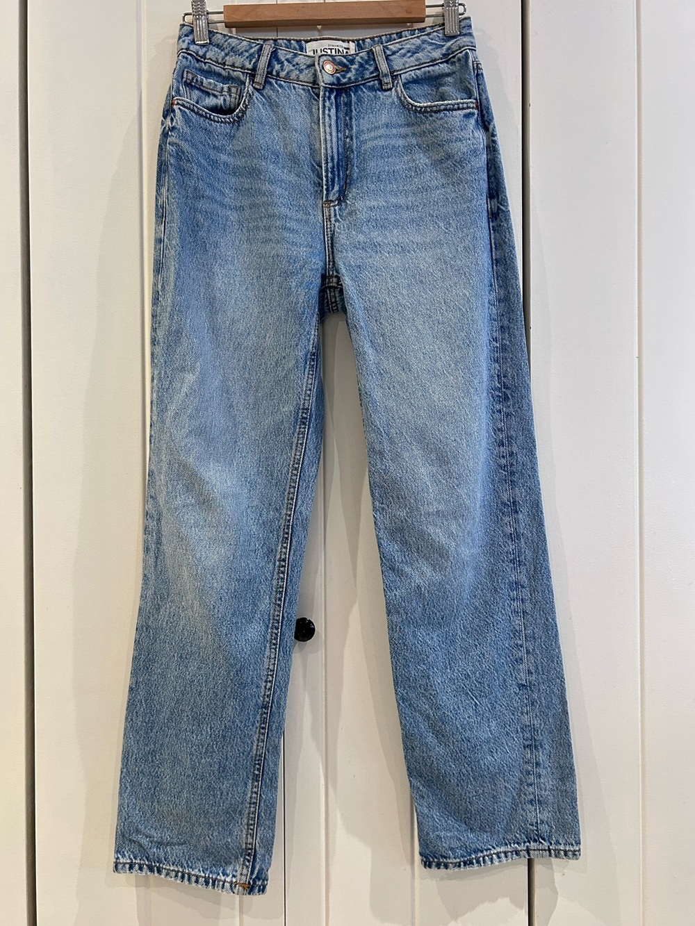 Dynamite ‘Justina’ straight-leg jeans